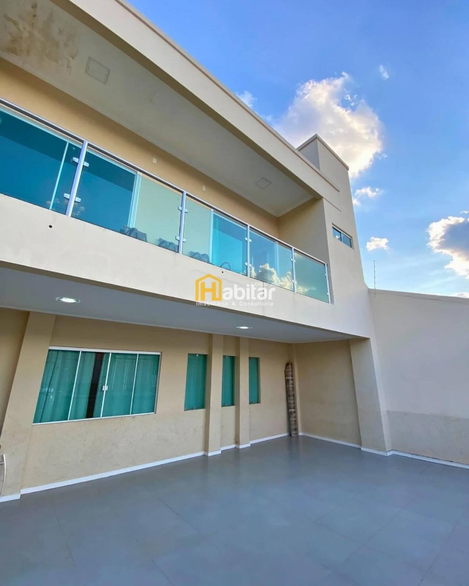 Vendo Casa com 4 suítes no Bairro Xavier Maia em Rio Branco-Ac