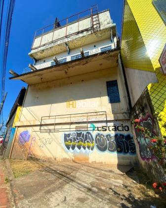 Prédio / Edifício Inteiro Comercial Para Alugar no bairro Em Frente a Sorveteria Pinguim em Rio Branco