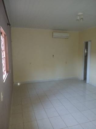 Casa Para Alugar com 2 Quartos sendo1 suítes no Bairro Conjunto Ouricurí em Rio Branco Acre