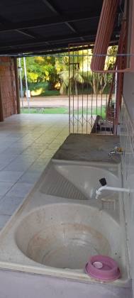 Casa Para Alugar com 2 Quartos sendo1 suítes no Bairro Conjunto Ouricurí em Rio Branco Acre