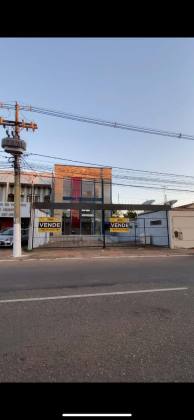 Prédio / Edifício Inteiro Comercial Para Vender na Av. Ceara em Rio Branco