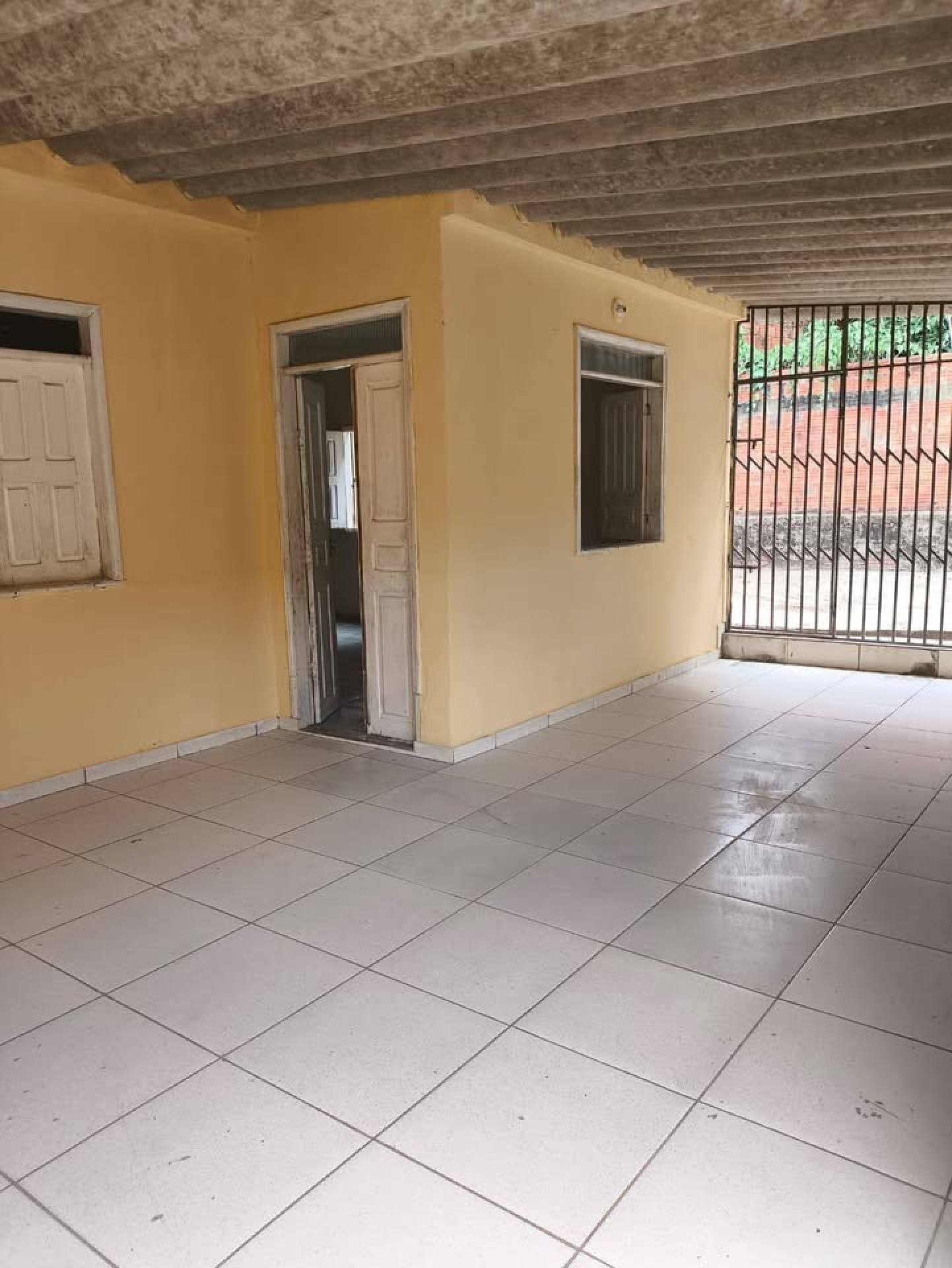 Casa Para Vender com 2 quartos no bairro Mocinha Magalhães em Rio Branco - PRONTA PRA FINANCIAR