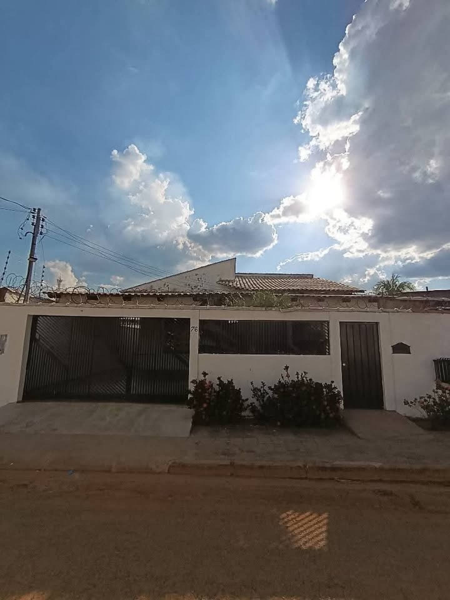 Casa Para Alugar com 3 quartos sendo 1 suítes no bairro Santo Afonso em Rio Branco