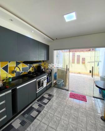 Casa no Residencial Bouganville Semi-mobiliada com  2 quartos sendo 1 suítes no Bairro Isaura Parente em Rio Branco