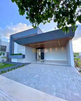 Casa Terrea no Swiss Park Rio Branco com 3 Suítes