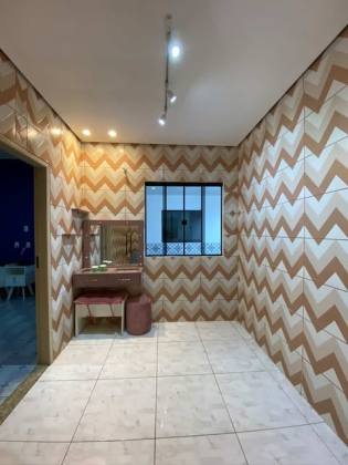 Casa Para Alugar com 4 quartos sendo 2 suítes no bairro São Francisco em Rio Branco