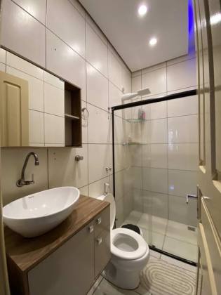 Casa Para Alugar com 4 quartos sendo 2 suítes no bairro São Francisco em Rio Branco