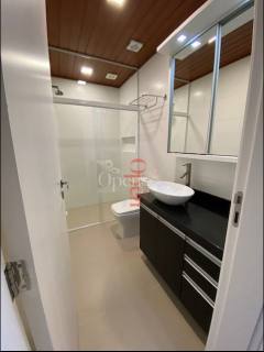 APARTAMENTO DUPLEX Á VENDA EM JURERÊ