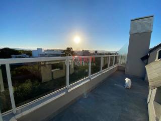 APARTAMENTO DUPLEX Á VENDA EM JURERÊ