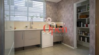 CASA COM 4 SUÍTES  A VENDA EM JURERÊ - FLORIANÓPOLIS/SC