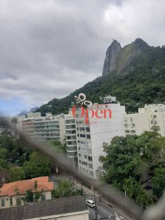 CHARMOSO APARTAMENTO EM BOTAFOGO AVALIA PERMUTA - RIO DE JANEIRO/RJ
