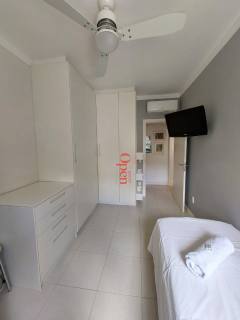 APARTAMENTO CHARMOSO À VENDA EM BECO DOS MILIONÁRIOS-FLORIANÓPOLIS/SC