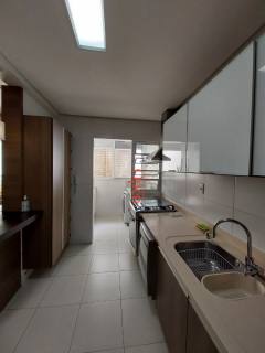 APARTAMENTO CHARMOSO À VENDA EM BECO DOS MILIONÁRIOS-FLORIANÓPOLIS/SC