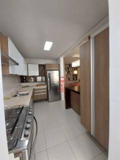 APARTAMENTO CHARMOSO À VENDA EM BECO DOS MILIONÁRIOS-FLORIANÓPOLIS/SC