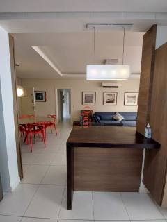 APARTAMENTO CHARMOSO À VENDA EM BECO DOS MILIONÁRIOS-FLORIANÓPOLIS/SC