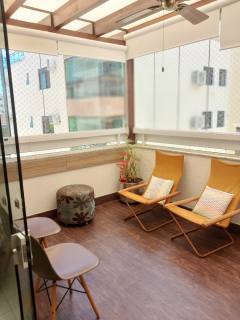 APARTAMENTO CHARMOSO À VENDA EM BECO DOS MILIONÁRIOS-FLORIANÓPOLIS/SC