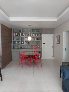 APARTAMENTO CHARMOSO À VENDA EM BECO DOS MILIONÁRIOS-FLORIANÓPOLIS/SC