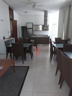 APARTAMENTO CHARMOSO À VENDA EM BECO DOS MILIONÁRIOS-FLORIANÓPOLIS/SC