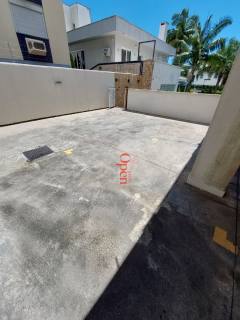 APARTAMENTO CHARMOSO À VENDA EM BECO DOS MILIONÁRIOS-FLORIANÓPOLIS/SC