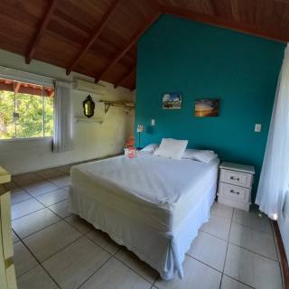 CASA À 100METROS DA PRAIA DE JURERÊ INTERNACIONAL