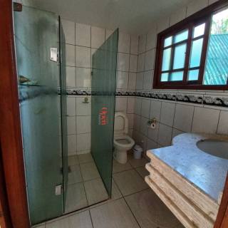 CASA À 100METROS DA PRAIA DE JURERÊ INTERNACIONAL