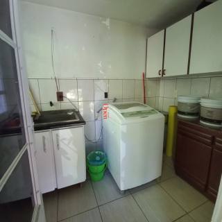 CASA À 100METROS DA PRAIA DE JURERÊ INTERNACIONAL