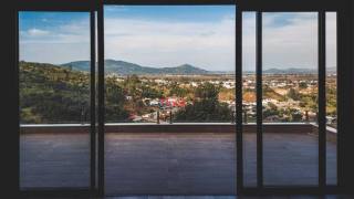 CASA COM VISTA MAR E LAGOA EM GAROPABA- SANTA CATARINA