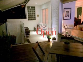 CASA GEMINADA A VENDA EM JURERÊ - FLORIANÓPOLIS/SC