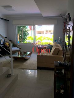 CASA GEMINADA A VENDA EM JURERÊ - FLORIANÓPOLIS/SC