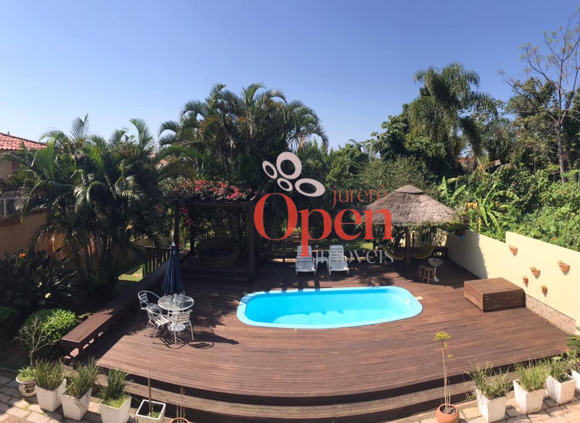 CASA VISTA MAR NA PRAIA BRAVA-FLORIANÓPOLIS/SC