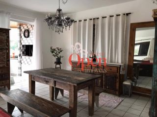 CASA VISTA MAR NA PRAIA BRAVA-FLORIANÓPOLIS/SC