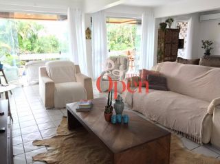 CASA VISTA MAR NA PRAIA BRAVA-FLORIANÓPOLIS/SC