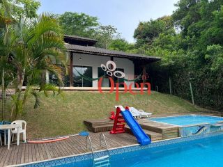 APARTAMENTO COM VISTA MAR À VENDA EM JURERÊ TRADICIONAL - FLORIANÓPLOIS/SC