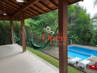 APARTAMENTO COM VISTA MAR À VENDA EM JURERÊ TRADICIONAL - FLORIANÓPLOIS/SC