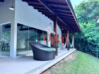 APARTAMENTO COM VISTA MAR À VENDA EM JURERÊ TRADICIONAL - FLORIANÓPLOIS/SC