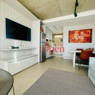 Apartamento Sofisticado a 220m do Mar em Jurerê. Conforto, Estilo e Funcionalidade em um Só Lugar