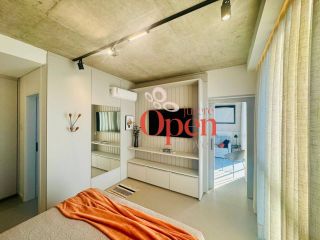 Apartamento Sofisticado a 220m do Mar em Jurerê. Conforto, Estilo e Funcionalidade em um Só Lugar