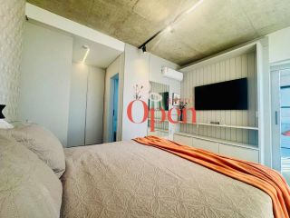 Apartamento Sofisticado a 220m do Mar em Jurerê. Conforto, Estilo e Funcionalidade em um Só Lugar