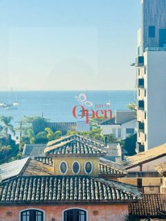 Apartamento Sofisticado a 220m do Mar em Jurerê. Conforto, Estilo e Funcionalidade em um Só Lugar