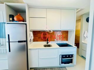 Apartamento Sofisticado a 220m do Mar em Jurerê. Conforto, Estilo e Funcionalidade em um Só Lugar