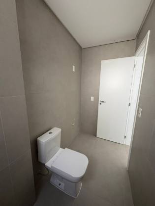 APARTAMENTO TRÊS SUÍTES NOVO EM JURERÊ - FLORIANÓPOLIS/SC