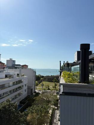 APARTAMENTO TRÊS SUÍTES NOVO EM JURERÊ - FLORIANÓPOLIS/SC