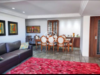 Excelente apartamento para vender com 03 quartos no coração do Espinheiro