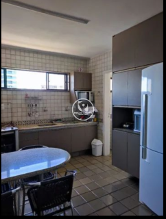 Excelente apartamento para vender com 03 quartos no coração do Espinheiro
