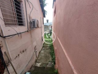 Vende excelente casa com 3 quartos em frente a estação de Tejipió