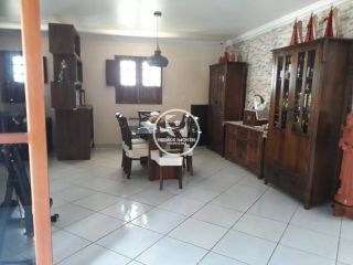 Casa para vender em Piedade: com 370m ² e com 5 Quartos, Piscina, Churrasqueira e Energia Solar