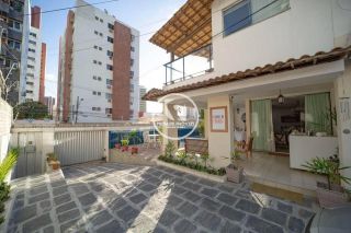 Casa para vender com 12 quartos, sendo 7 suítes, com 408m² no bairro Piedade