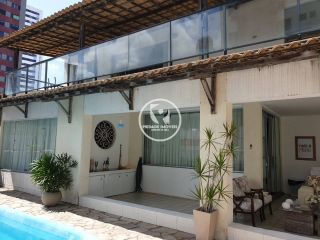 Casa para vender com 12 quartos, sendo 7 suítes, com 408m² no bairro Piedade