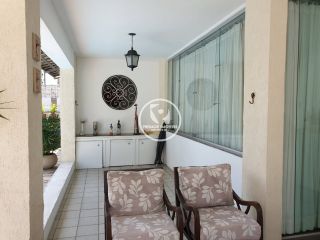 Casa para vender com 12 quartos, sendo 7 suítes, com 408m² no bairro Piedade