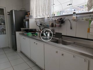 Casa para vender com 12 quartos, sendo 7 suítes, com 408m² no bairro Piedade
